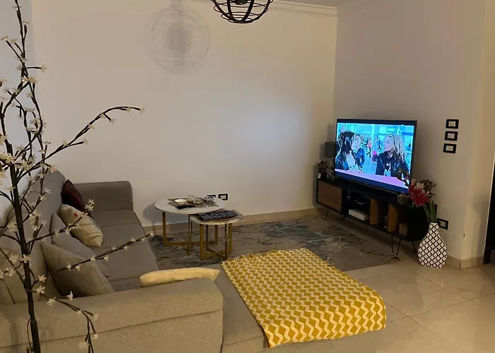 Cozy 2Br Apartment In Maadi